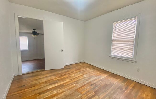 3 beds, 1 bath, $995