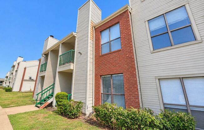 Near North Park Mall and Greenville Ave NOW AVAILABLE: Recently Renovated