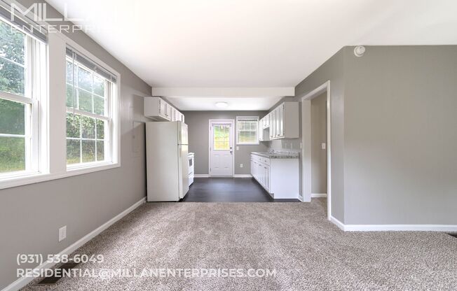 Cozy Living with Outdoor Space & Everyday Convenience