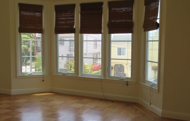 2 BEDROOM SUNSET HOUSE - PLUS BONUS ROOM