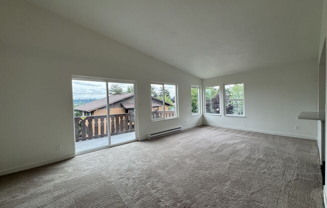 2118 S 107th St, Seattle, WA 98168