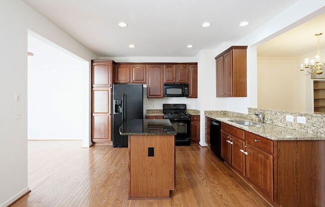 Move-in Ready & Pet-Friendly Cherry Hill Townhome
