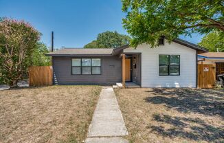 BEAUTIFULLY-RENOVATED JEFFERSON HEIGHTS HOME