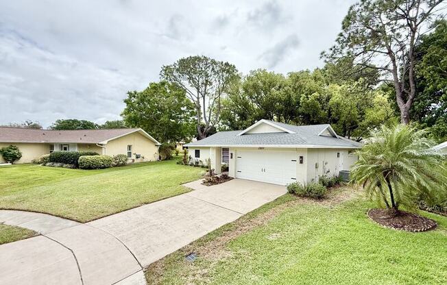 2869 THISTLE CT N
