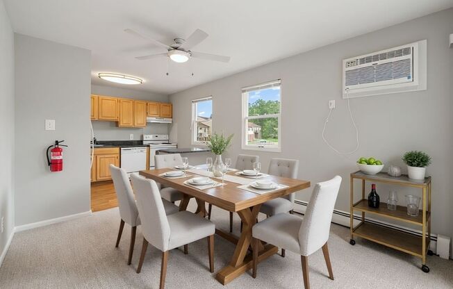 2 beds, 1 bath, 847 sqft, $1,895, Unit 106-09