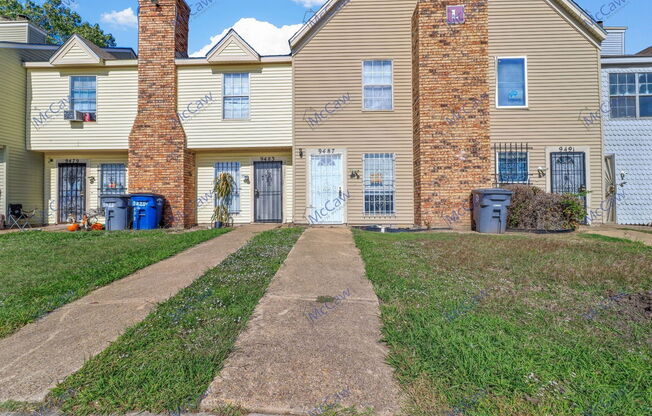9487 OLDE VLG CT