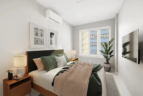18 STARR ST
