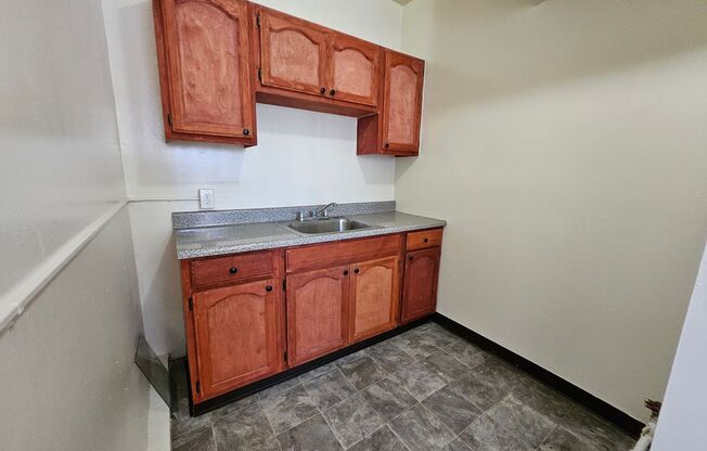 531 South Berendo Street