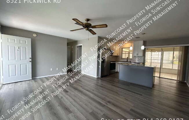 8521 PICKWICK RD