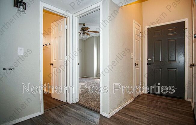 1686 SAINT STEPHEN PL