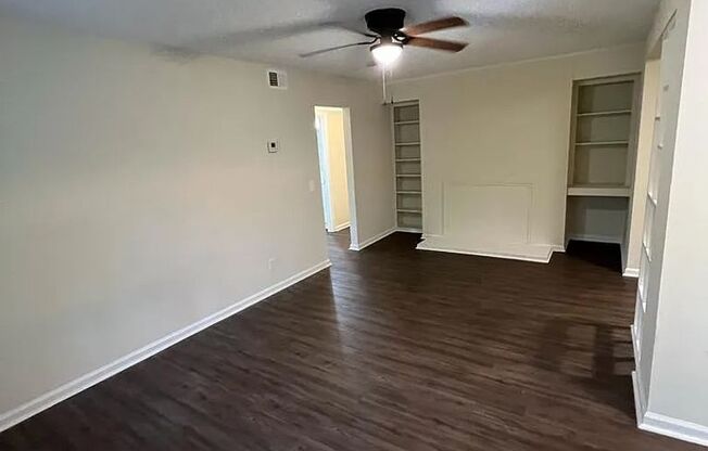 Renter’s Paradise Saint Andrews Neighborhood - Unit B