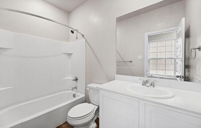 2 beds, 2 baths, 775 sqft, $1,600, Unit 10171A