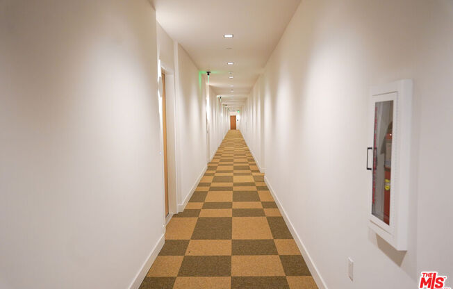 1 bed, 1 bath, 543 sqft, $2,245, Unit 618