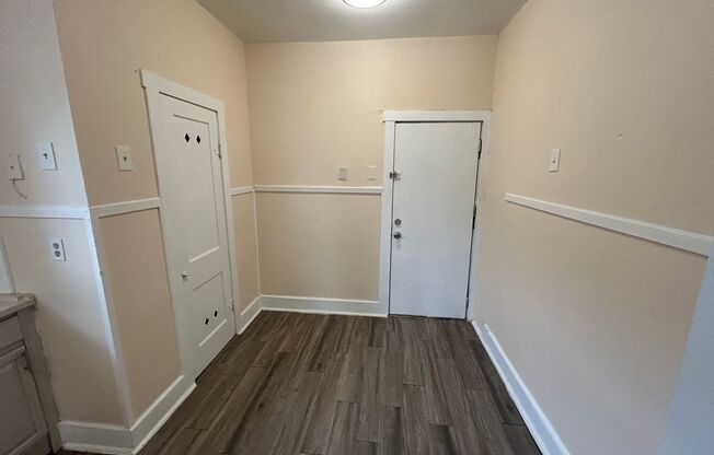 1 bed, 1 bath, $899