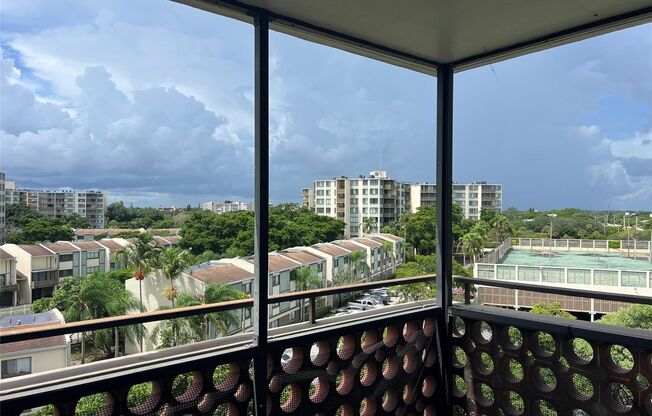 2 beds, 2 baths, 1,032 sqft, $1,995, Unit 4309