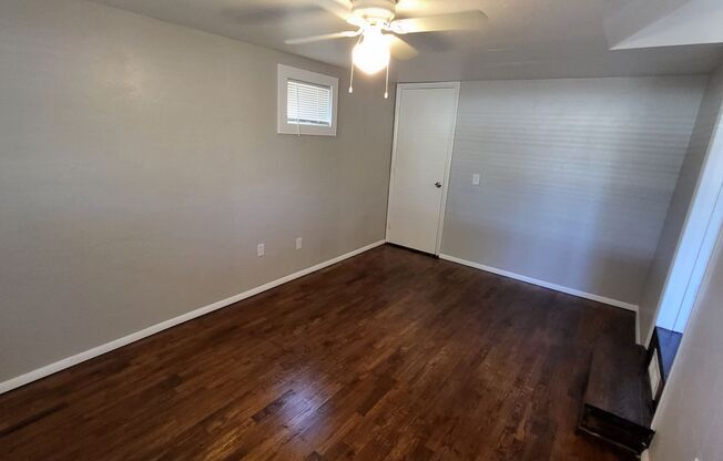 3 beds, 1 bath, $1,550