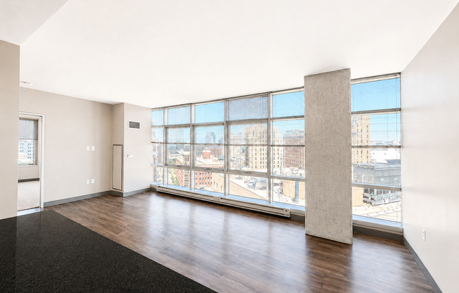 3 beds, 2 baths, 1,292 sqft, $2,795, Unit 802