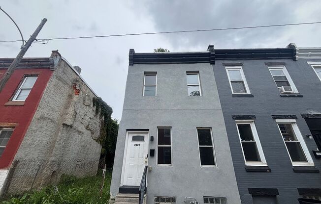 Extra Space, Extra Possibilities – 3BR North Philadelphia Home.