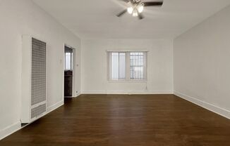 Studio, 1 bath, 320 sqft, $1,395, Unit 03