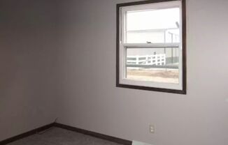 3 beds, 1 bath, $1,350