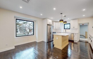 13 CLARK ST