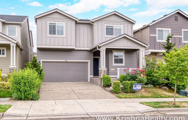 Spacious 4-Bedroom + Office Home in Abbey Creek – Modern Finishes, EV Charger & Low-Maintenance Backyard