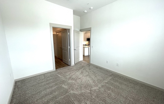 2880 FRONTERA DR