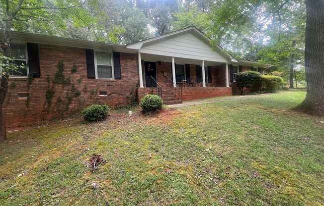 Quiet Home In University Heights