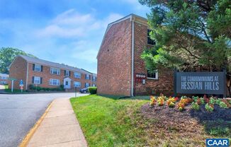 Hessian Hills first-floor Condo 2bed/1bath rental