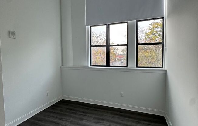 2 beds, 1 bath, 900 sqft, $1,695, Unit Unit 318