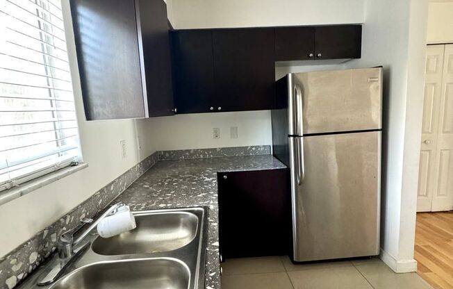 4 beds, 2 baths, 1,407 sqft, $2,575, Unit 088