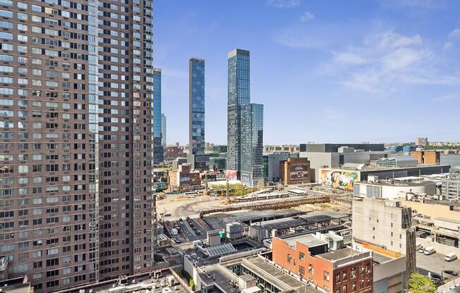 1 bed, 2 baths, 838 sqft, $5,995, Unit 19-B