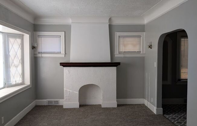 19137 Norwood-4 BEDS & 2 BATHS FOR RENT!