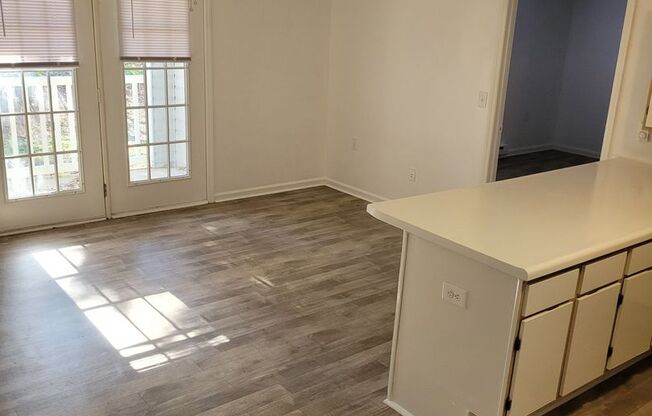 1 bed, 1 bath, 600 sqft, $805, Unit 1794D