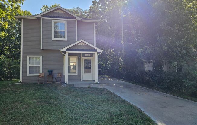 1416 Maple Lane in Lawrence, KS - 2 bedroom house