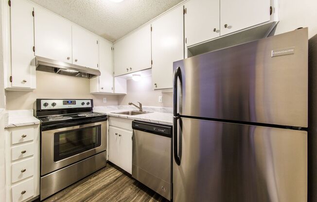 Studio, 1 bath, 415 sqft, $799, Unit 106