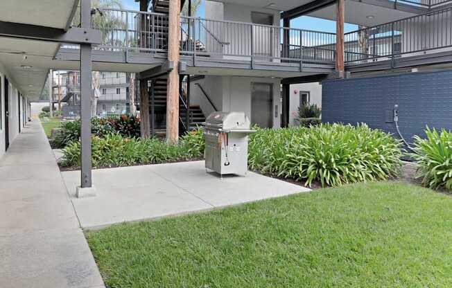 Welcome to Moonraker Apartments