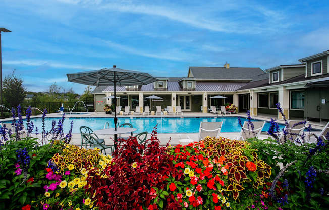 Swimming Pool at Vancouver WA Apartments for Rent