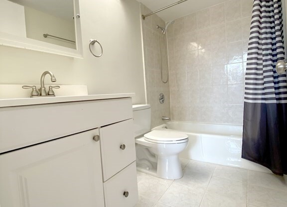 2 beds, 2 baths, 1,020 sqft, $4,100, Unit 503