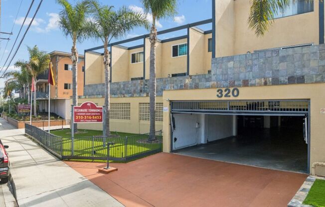 Oceanaire Townhomes