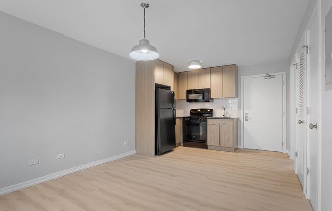 1 bed, 1 bath, 307 sqft, $1,750, Unit 216
