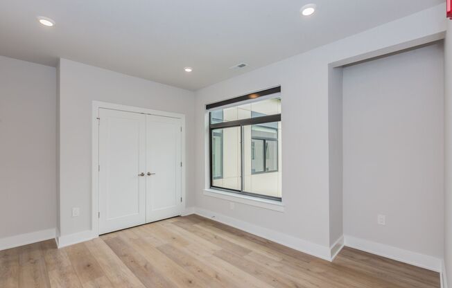 2 beds, 2 baths, 1,010 sqft, $4,300, Unit Apt # 502