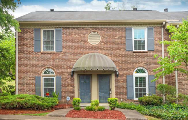 127 LAKEBRINK DR