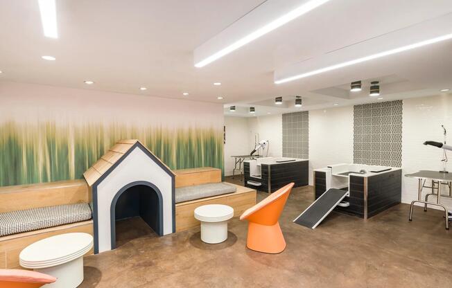 Pamper your pet in the on-site spa with professional-grade wash stations or cozy lounge space for play and relaxation.