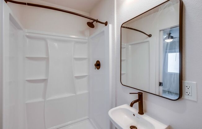 2 beds, 2 baths, 870 sqft, $2,995, Unit 4820-9