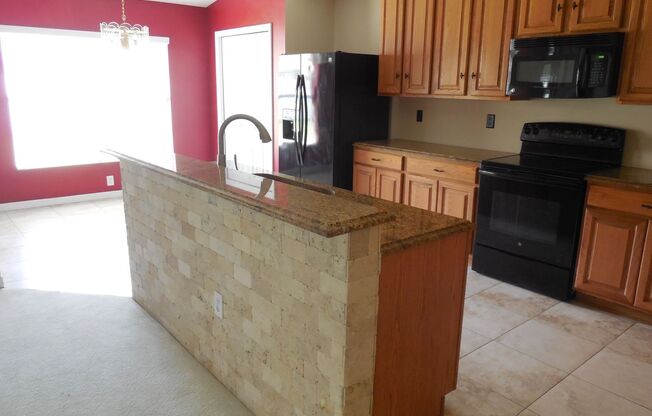 Beautiful 4 Bedroom/2 Bath home in FishHawk Ranch