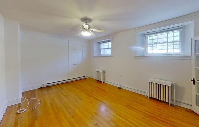 1 bed, 1 bath, 450 sqft, $1,249, Unit 107-GA