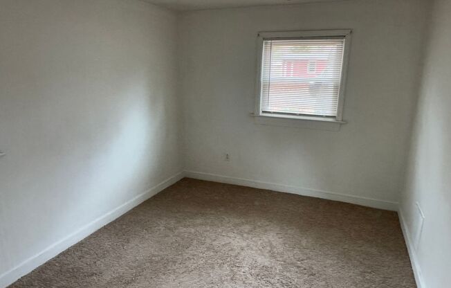 2 beds, 1 bath, $1,450