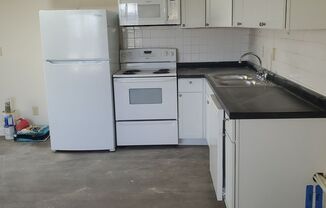 1 bed, 1 bath, $650, Unit 1