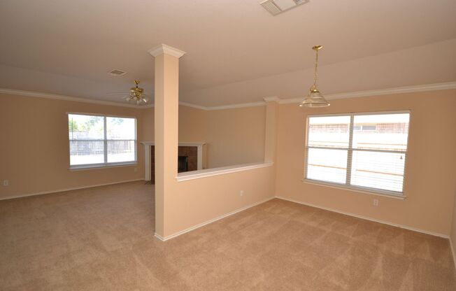 3 Bedroom 2 Bath in Horizon Park